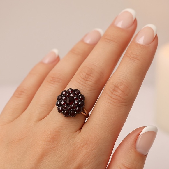 Antique 14k Gold & Silver-Topped Bohemian Garnet Cluster Ring - Picture 11 of 11